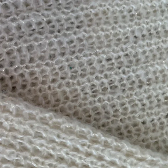 Aeropostale sweater - Picture 3 of 3